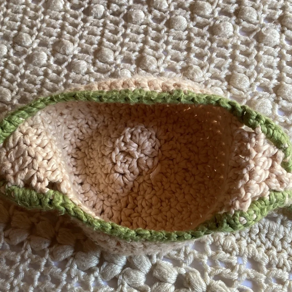 Vintage hand crochet hat fir baby